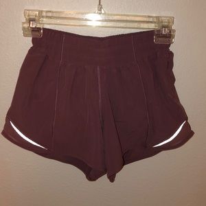 Lululemon “Hotty Hot Short long”